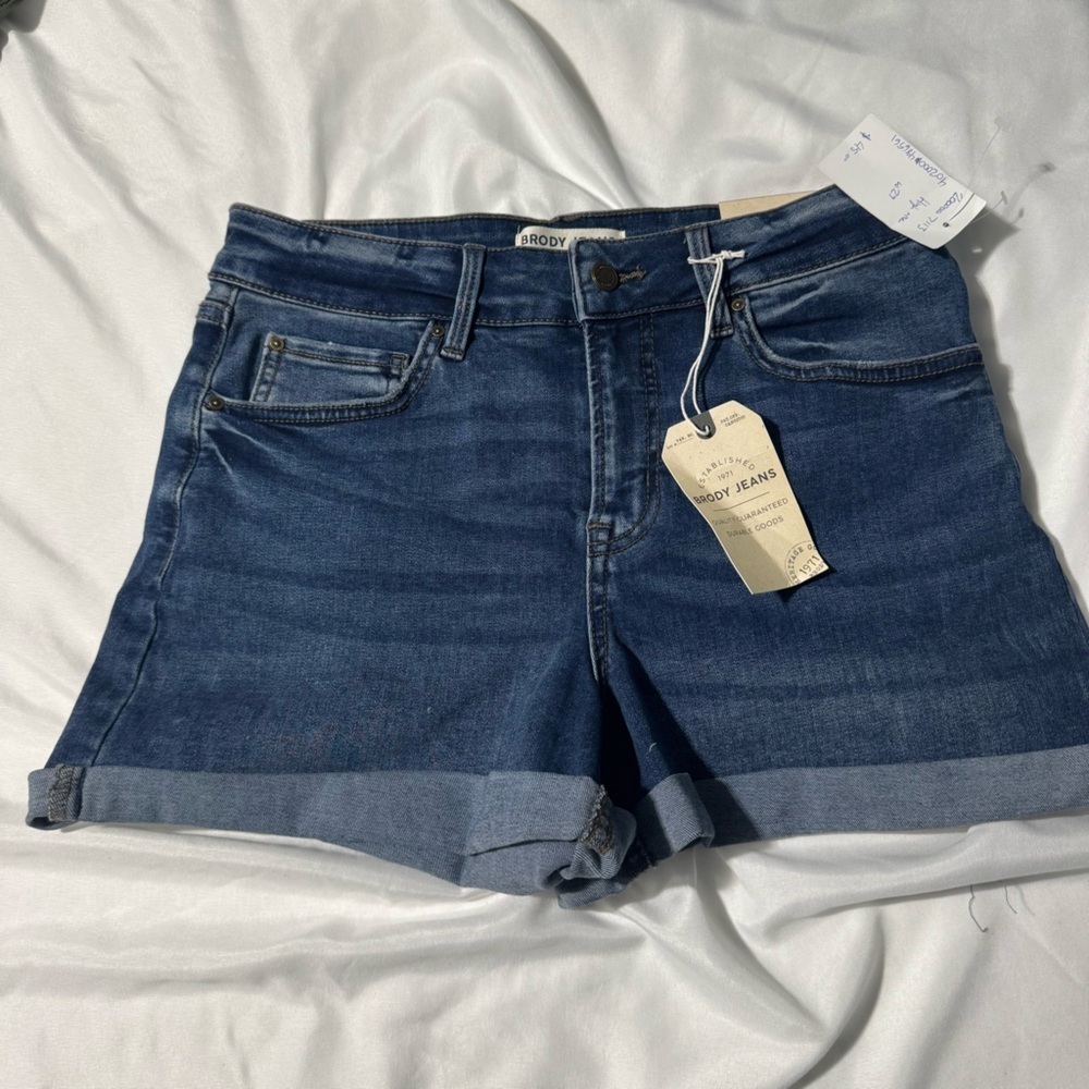Bootlegger Brody Jeans Shorts -2 Pairs (1 NWT) High Waisted Cuffed Size 29 - Picture 8 of 12